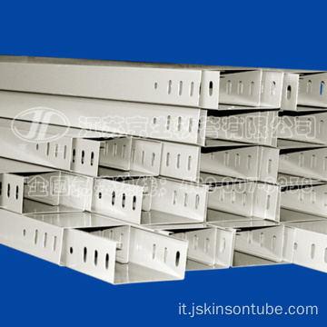 Differenza tra vassoio via cavo e trunking